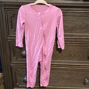 Kyte pjs. 18-24 months.